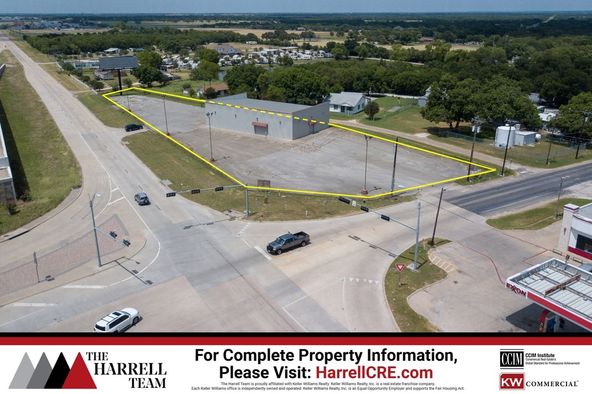 182 North McLennan Drive, Elm Mott, TX 76640